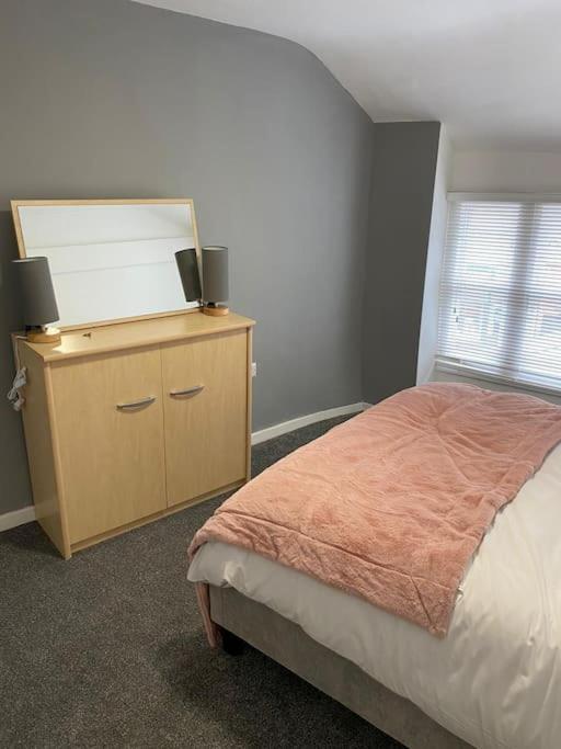Siop Iwan A Menna Apartment Карнарфон Екстериор снимка